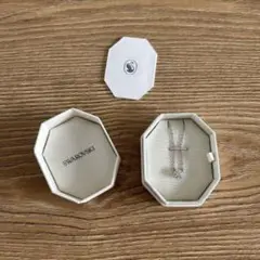Swarovski シルバーネックレス オリジナルボックス付き
