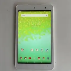 au Qua tab 01ホワイト タブレット本体　(美品)