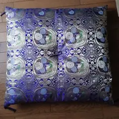 仏具 紫色の花と鳥の刺繍座布団