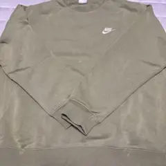 Nike オリーブグリーン トレーナー