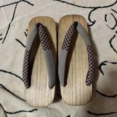 Item thumbnail for item 769d61e3-2f2a-49c4-8c8b-e11a43f33bbc