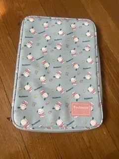 【週末価格‼️】パソコンケース ポチャッコ
