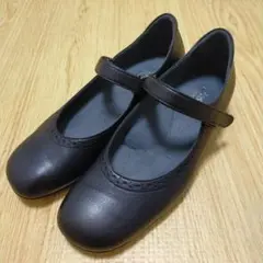 【美品】アシックス PEDALA（ペダラ） 黒　皮　パンプス