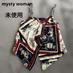 新品　タグ付き　mysty woman スカーフ柄　キャミソール