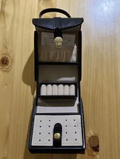 アクセサリーケース ブラック