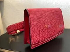 極美品✨ 保存袋付き✨️ルイヴィトン エピ ティルシット ノワール ポーチ 極美品✨ 保存袋付き✨️ルイヴィトン エピ ティルシット