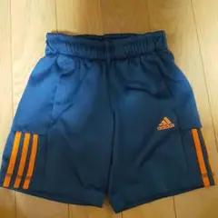 adidas　ハーフパンツ　130