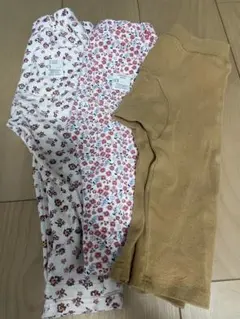 花柄とベージュのレギンスセット