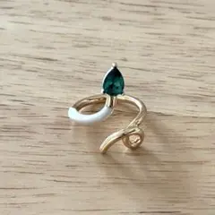 ベアボンジャスカ風　リング グリーンストーン