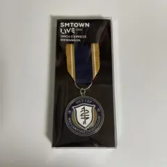 SMCU NCT 127 エンブレム バッジ