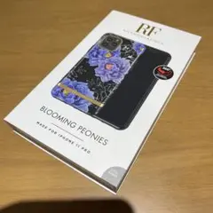オシャレ　花柄　iPhone11proケース　RICHMOND&FINCH 新品