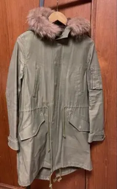 Item thumbnail for item 41c2b0ee-096d-4a07-8923-3bcfe53a6a03