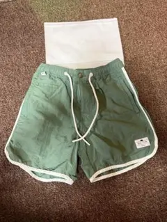 リルーム　水着
