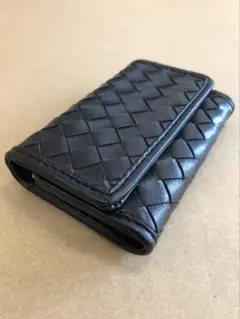 新品未使用　送料込み　編み込み　イントレチャート　6連　キーケース　ブラック