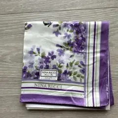 NINA RICCI 花柄シルクハンカチ 約50cm