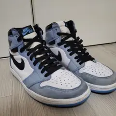 Nike Air Jordan1 ユニバーシティーブルー