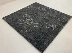 タイルカーペット　新品・未使用　国内メーカー　アウトレット　５０×５０　DIY