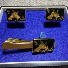 【未使用】純銀製 兜デザイン ネクタイピン＆カフス セット シルバー