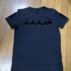 muta 黒tシャツ