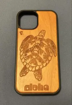 iPhone14用ケース　木製　海亀柄