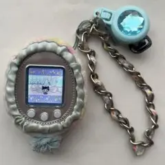 たまごっち4u　本体　ブルー　ストラップ付き BANDAI バンダイ TAMAGOTCHI たまごっち 4U スカイブルー