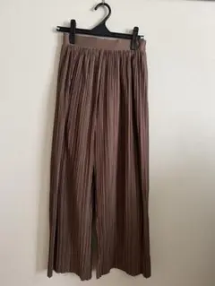 ページボーイ　ブラウン プリーツ カジュアルパンツ