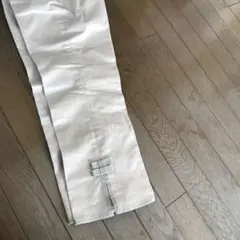 履きやすい綿パンツです。
