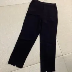 UNTITLED 黒 スラックス サイズ2