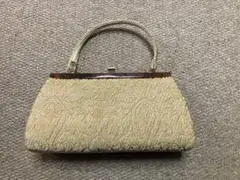Item thumbnail for item 296b70c3-49e6-4909-b710-a8b2802abb8b