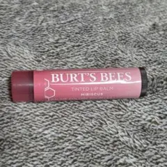 【新品未開封】Burt's Bees　リップバーム　ハイビスカス