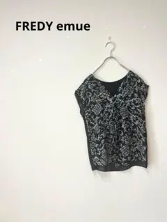 FREDY emue フレディエミュ　涼しげ薄手柄物ノースリーブブラウス