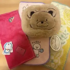 ハンカチ3種（ドラえもん、犬、花柄）➕クマのポーチ　未使用