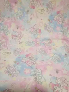 生地　リトルツインスターズ　レインボー柄　114×100㎝　2021年