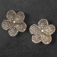 Item thumbnail for item 162f3ba8-9c72-42bb-aa5b-bd753cbe66fa