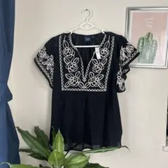 新品 GAP クリンクルガーゼ 刺しゅうワッペン クロップドシャツ ブラック L