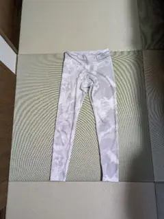 Item thumbnail for item 217ad67d-8f15-4c83-86c9-19b7574905d3