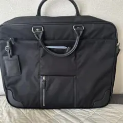 多機能ガーメントバッグ ブラック
