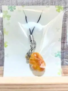 ハンドメイド☆クリームパンストラップ