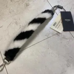 【新品未使用品】FENDI フェンディ mini strap ミニストラップユー