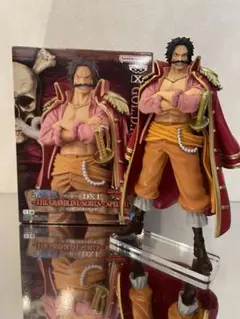 アクリル台座　ワンピース DXF Special ロジャー　専用台座