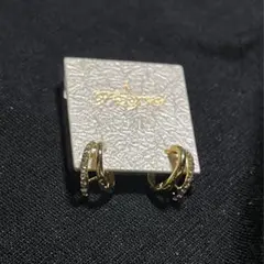ピアス　ゴールド　ダブルフープ　ラインストーン