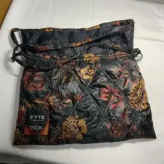 Item thumbnail for item cf7b2b71-9090-4e49-8005-edbefe9370c3