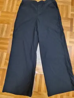 ブラック ワイドパンツ サイズ4 USED
