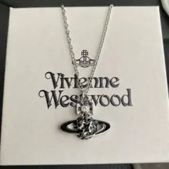 Vivienne Westwood 惑星モチーフ ネックレス