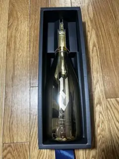 YOSHIKI POMMERY ポメリーシャンパン　ヨシキ