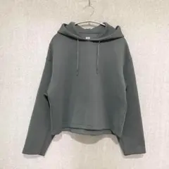 美品✦UNIQLO フーデッドパーカー M グレー ショート丈 ヨガスポーツ