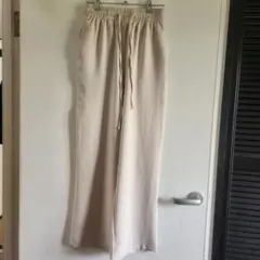 スラックス　ホワイト