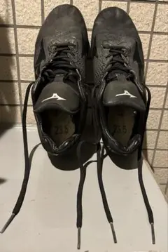 少年野球　Mizuno ブラック 紐　スパイク　23.5cm