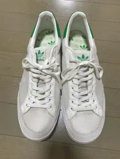 最終値下げ　アディダス　ロッドレーバー Rod Laver 　28.5