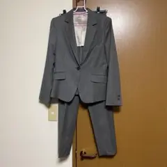 グレー ストライプ パンツスーツ